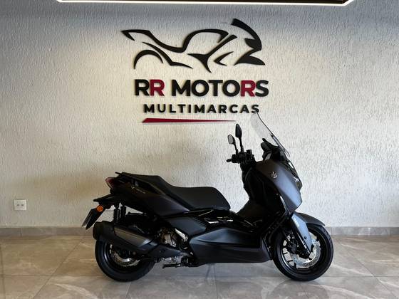 YAMAHA XMAX 300 CONNECTED ABS 